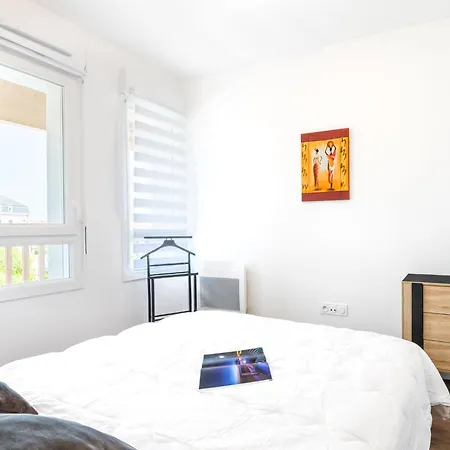 Apartment Jade Et Elena-1 By Interhome