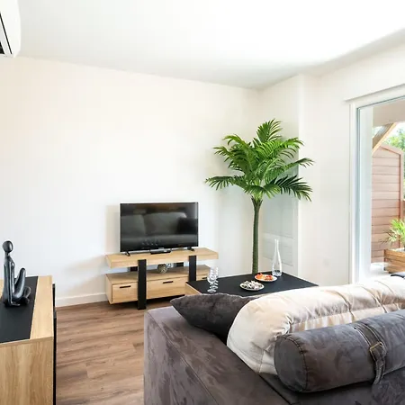 Apartment Jade Et Elena-1 By Interhome Lit-et-Mixe