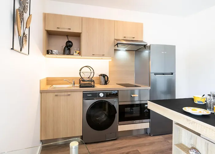 Jade Et Elena-1 By Interhome شقة