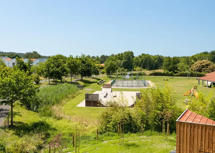 Jade Et Elena-1 By Interhome شقة